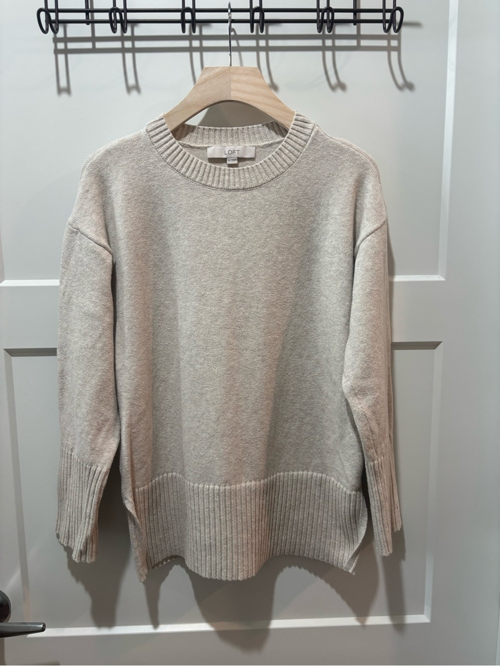 LOFT Neutral Cream Ribbed Crewneck Sweater